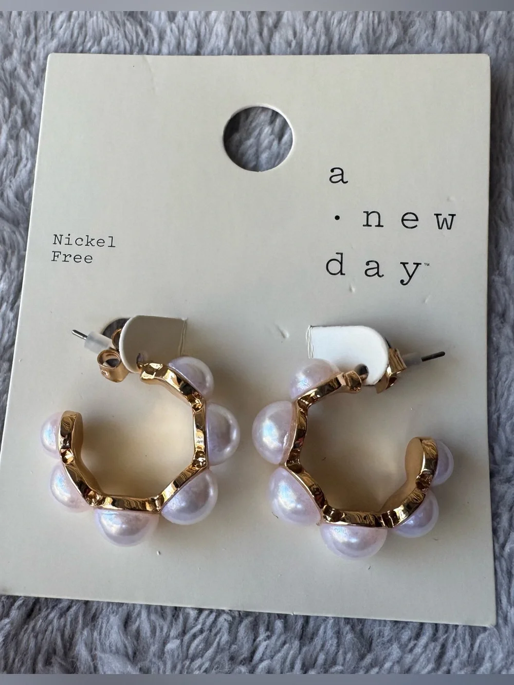 Lot of 6 A New Day Gold Toned Earrings Various Styles - Picture 2 of 10